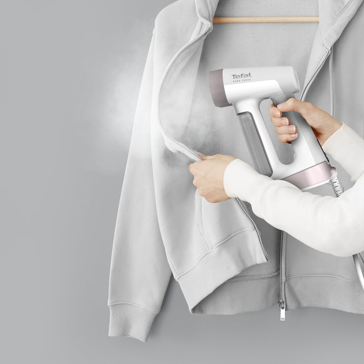 Tefal Pure Force DT8765E0 Handheld Garment Steamer, 0.18 L, 1800 W, Black/Cinnamon