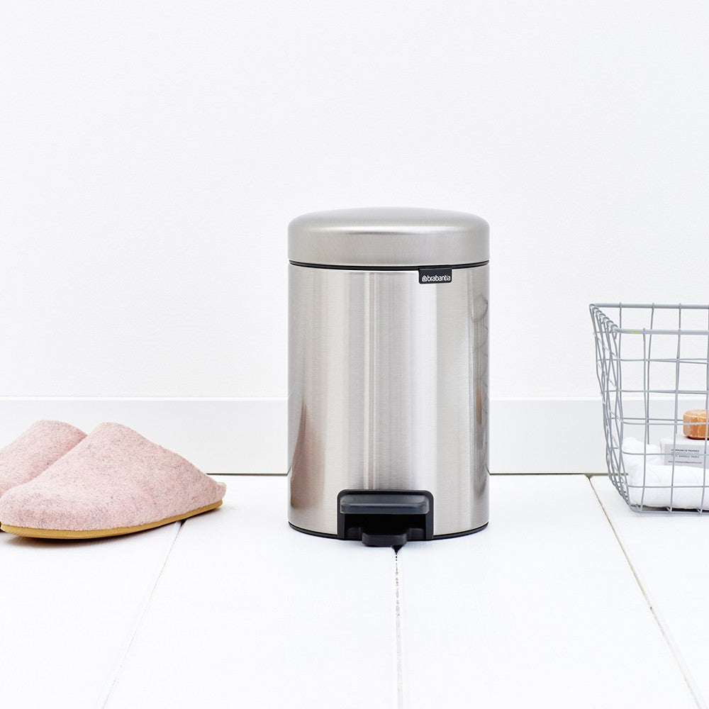 Brabantia Pedal Bin Newicon 3,0 L steel matt
