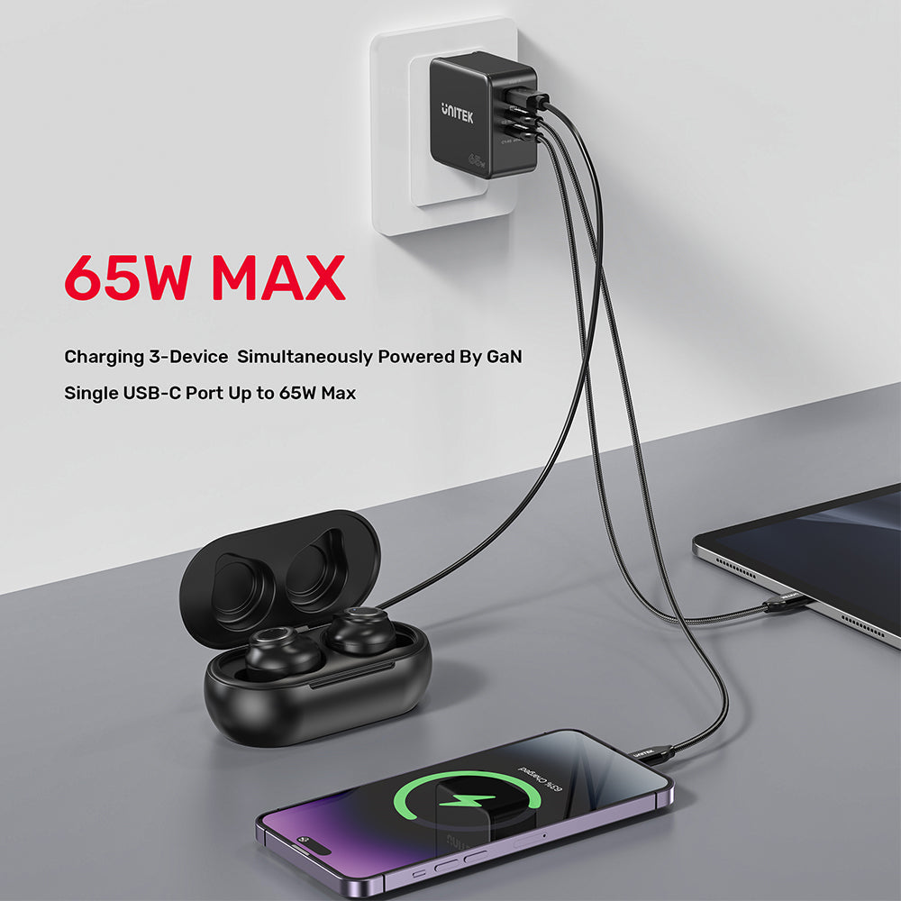 UNITEK P1117B Mobile Device Charger, Black