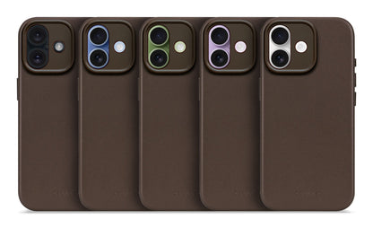 Decoded Leather Backcover for iPhone 17 in Chocolate Brown