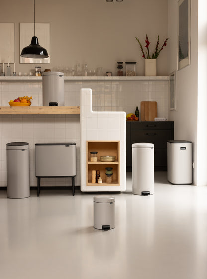 Brabantia Treteimer Newicon 30 L Soft Grey