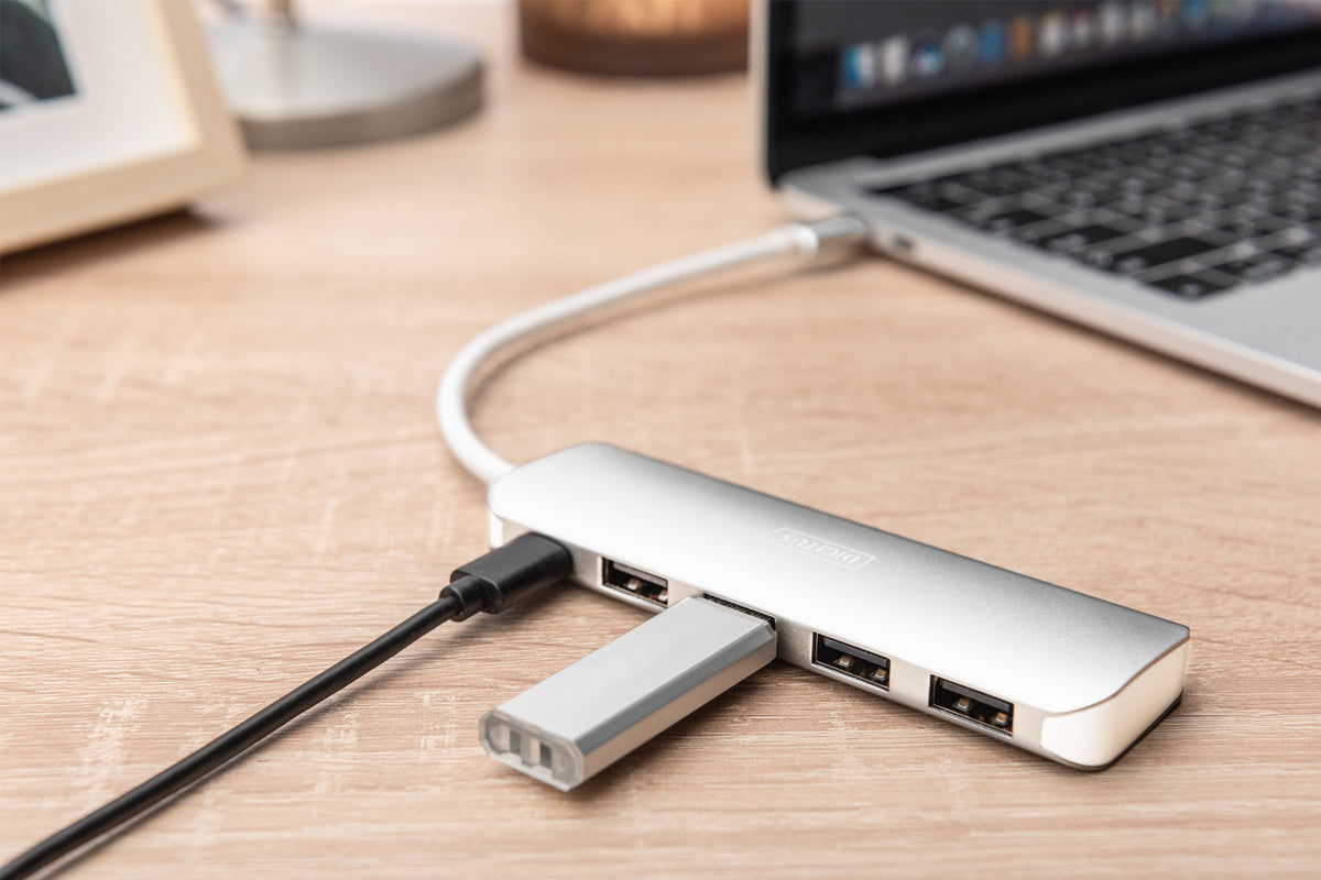 DIGITUS USB-C-Hub  4-Port 3.0->4xA3.0 1xC-PD intgr.Kabel wei