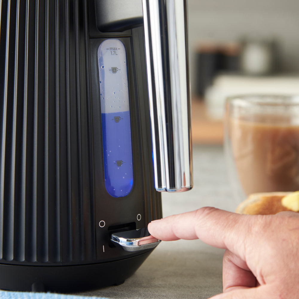 Russell Hobbs Bronte     schwarz Wasserkocher            26750-70