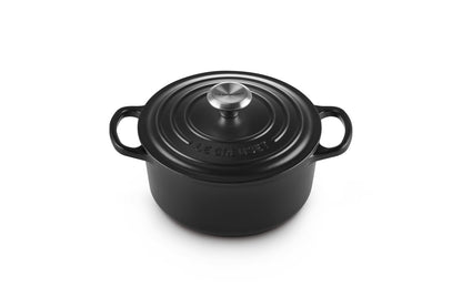 Le Creuset Signature BrÃ¤ter rund 18 cm schwarz matt