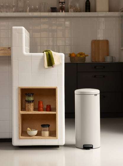 Brabantia Treteimer Newicon 30 L Soft Grey