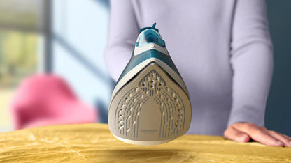 Philips 2000 series DST2020/90 Steam Iron — Ceramic Soleplate, 2000 W, Aqua