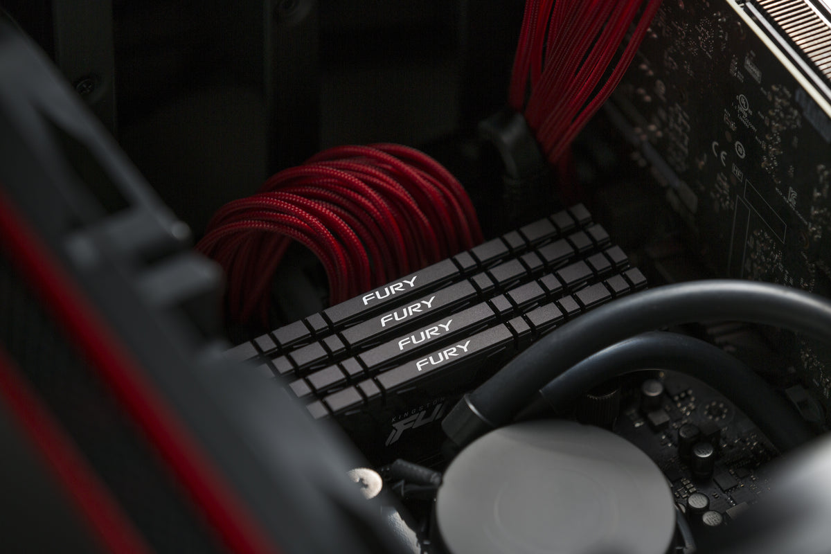 Kingston FURY 32GB 3600MT/s DDR4 CL18 DIMM Renegade Black