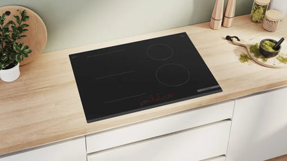 Εντοιχιζόμενη Επαγωγική Εστία Bosch Serie 6 PVS731HB1E, Μαύρη, Πλάτος 70 εκ., 4 Ζώνες Μαγειρέματος