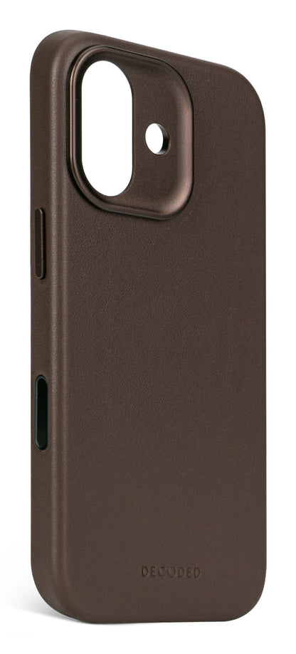 Decoded Leather Backcover for iPhone 17 in Chocolate Brown