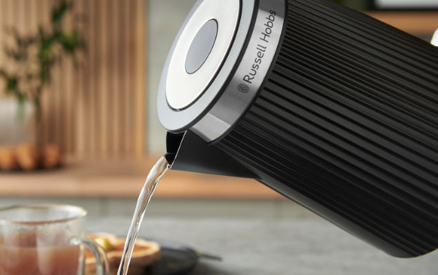 Russell Hobbs Bronte     schwarz Wasserkocher            26750-70