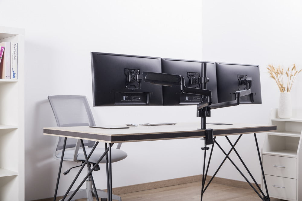 Gembird MA-DA3-01 monitor mount / stand 68.6 cm (27") Desk Black