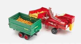 BRUDER 02130 Grimme SE 75-30 Potato Harvester with 80 Potato Replicas