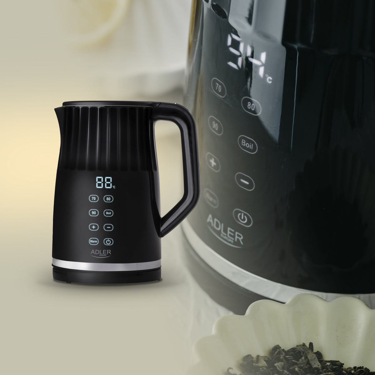 Adler AD 1350 1.7L temperature-controlled LED electric kettle Black