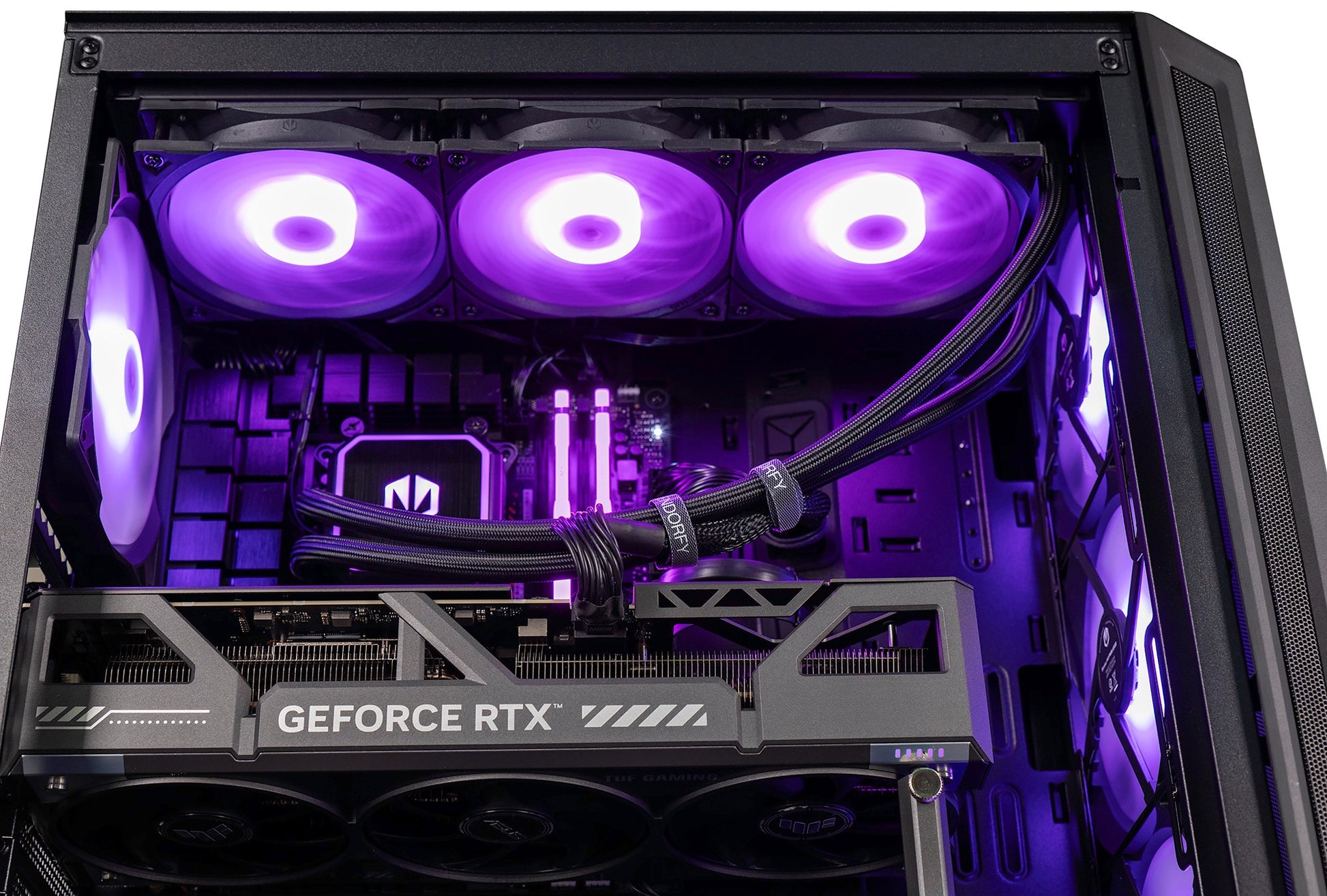 Actina 5901443411963 PC AMD Ryzen™ 9 9900X 32 GB DDR5-SDRAM 2 TB SSD NVIDIA GeForce RTX 5080 Windows 11 Home Midi Tower Black