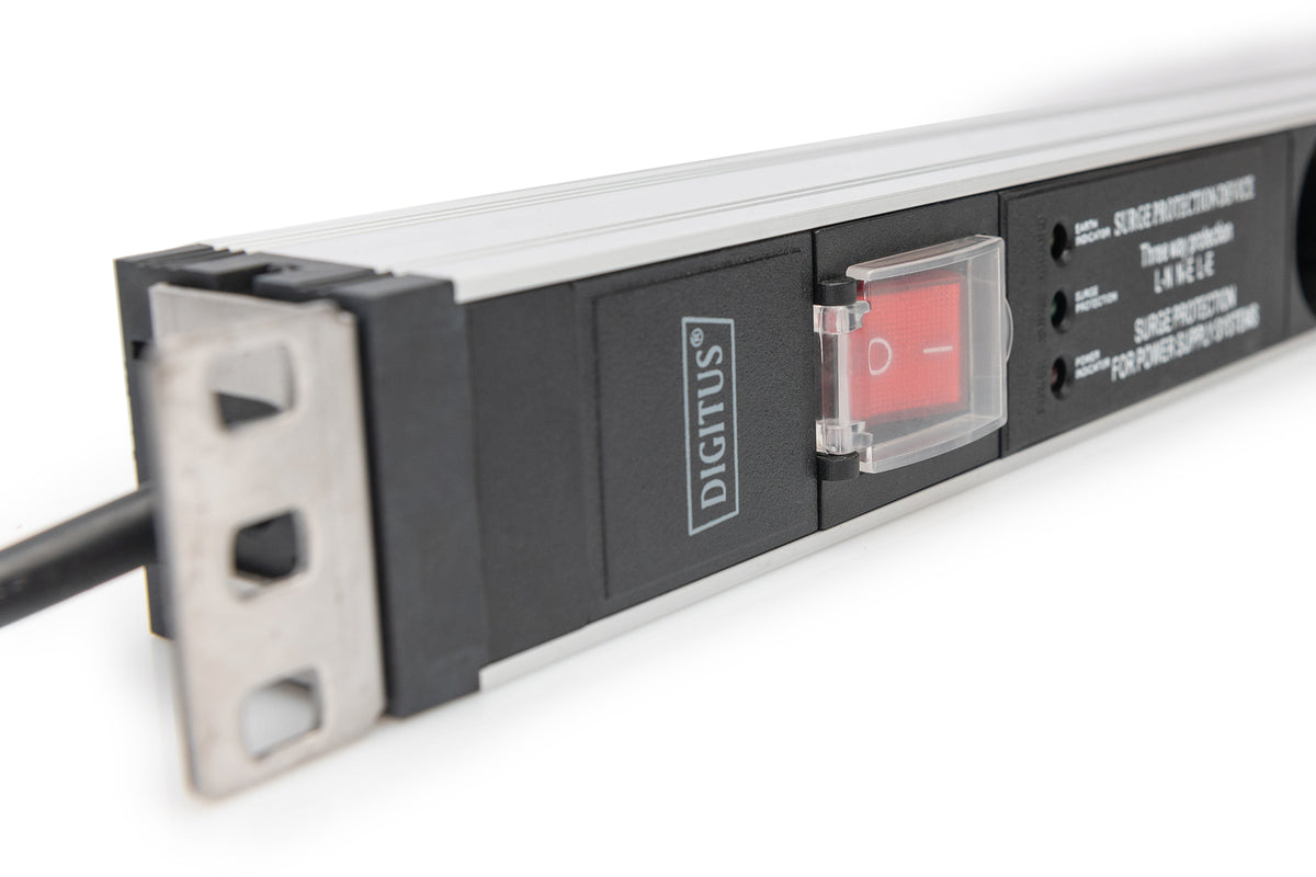 DIGITUS PDU 1HE   5x Schuko 16A Ausgänge 230V/16A schwarz