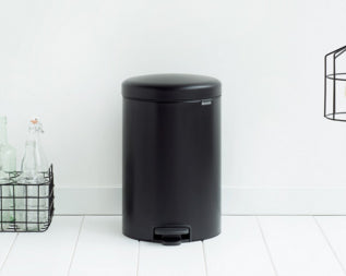 Brabantia Pedal Bin NewIcon 20.0 L Black Matt