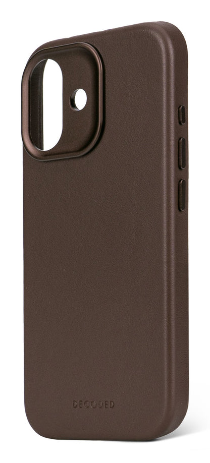 Decoded Leather Backcover for iPhone 17 in Chocolate Brown