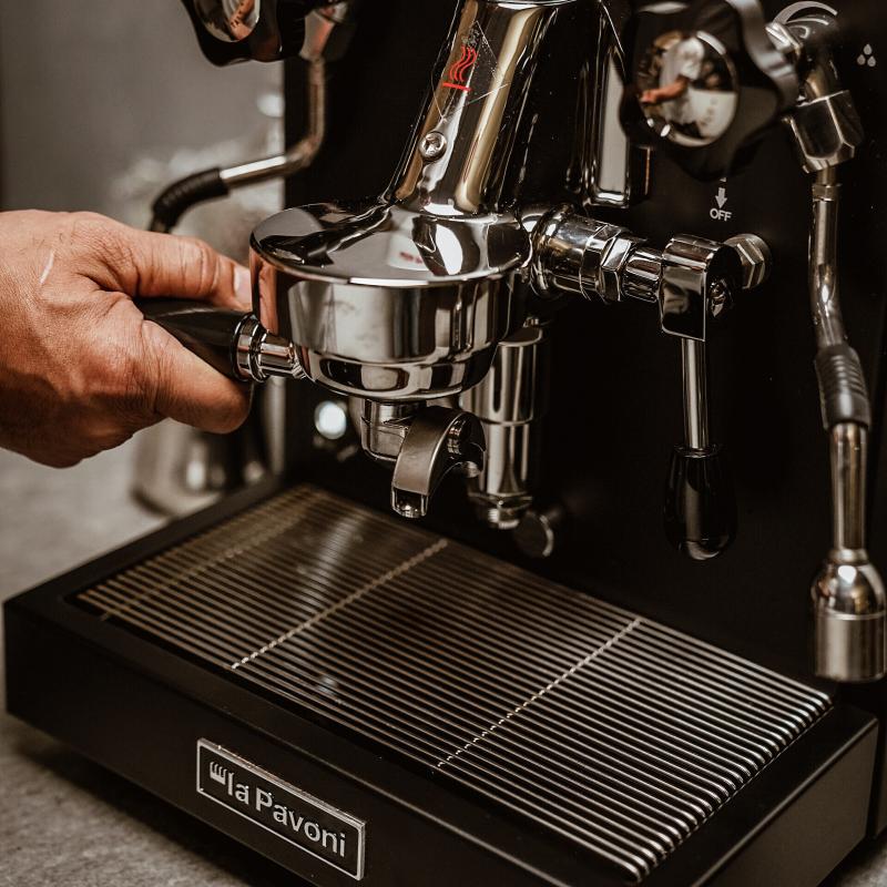 La Pavoni Espressomachine (LPSCCB01EU) New Cellini classic black Schwarz