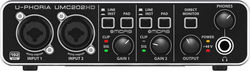 Behringer UMC202HD recording audio interface