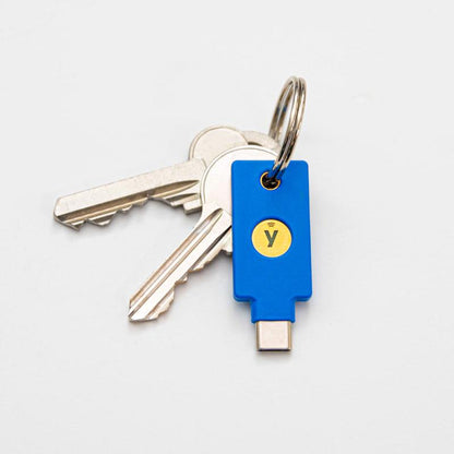 YUBICO USB-Sicherheitsschlüssel USBSicherheitsschlüssel NFC Schwarz (5060408465301)